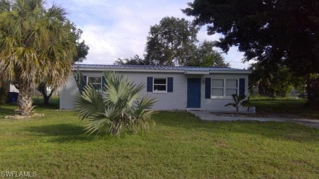 918 Hyacinth ST NORTH FORT MYERS, FL 33903