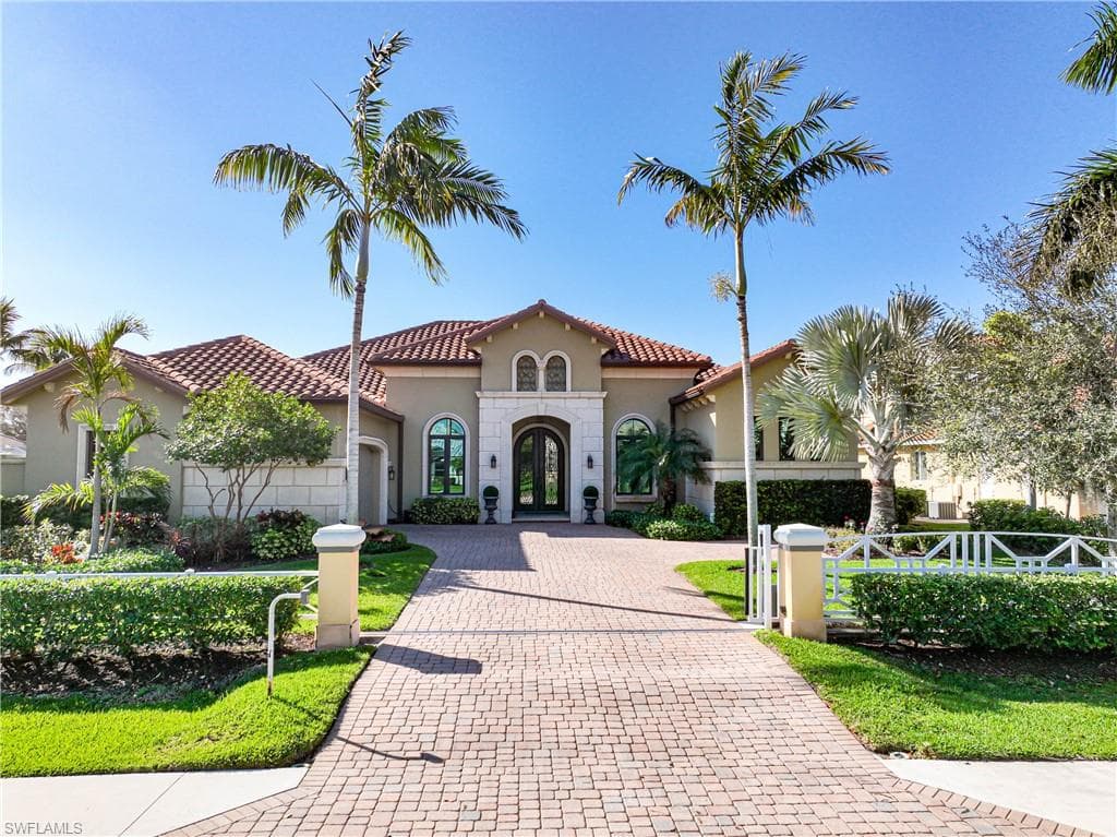 2304 El Dorado PKY W CAPE CORAL, FL 33914