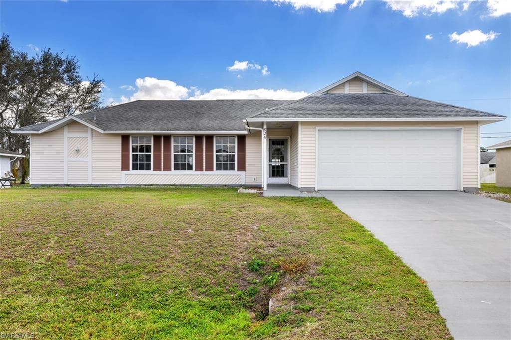 626 SW 25th TER CAPE CORAL, FL 33914