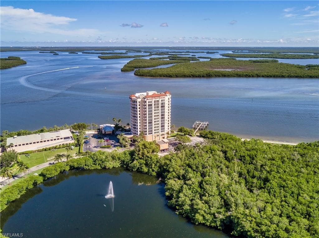 8771 Estero BLVD 905 BONITA SPRINGS, FL 33931