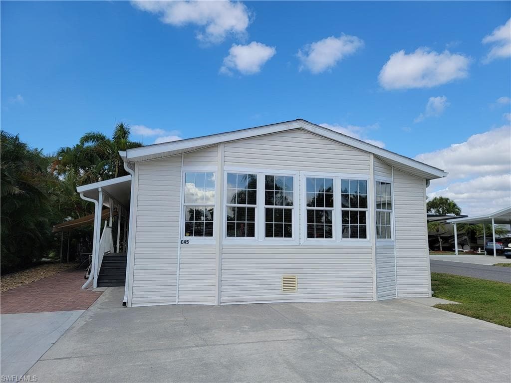 5750 Pathwood CT FORT MYERS, FL 33905