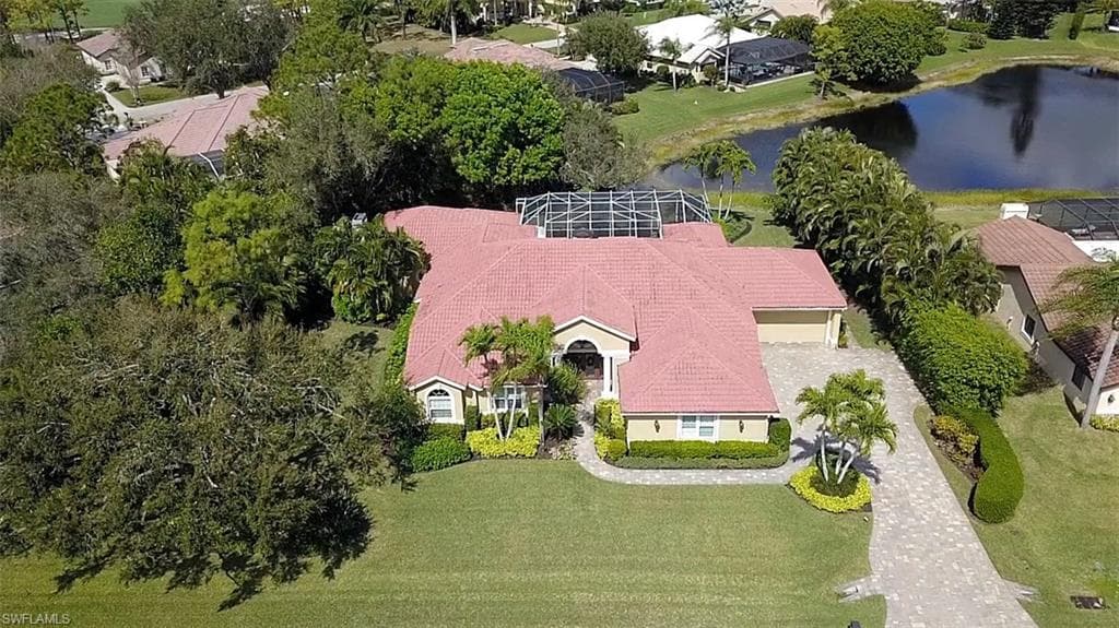 8911 Abbotsford TER FORT MYERS, FL 33912