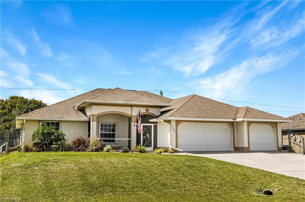 1006 SW 8th CT CAPE CORAL, FL 33991
