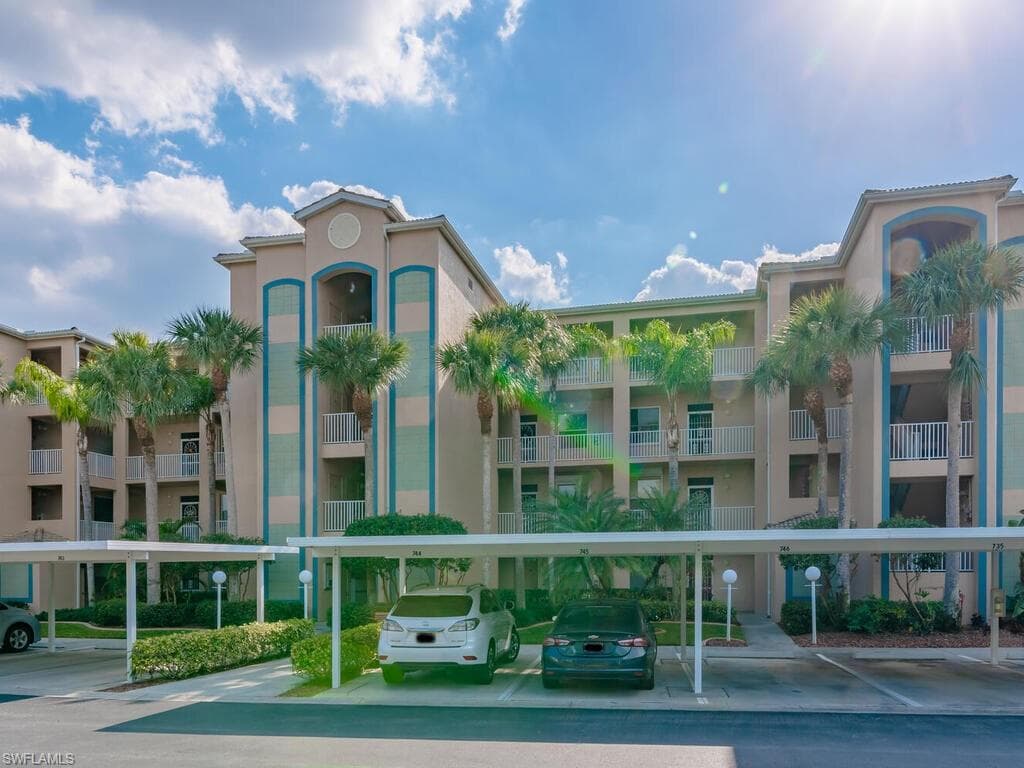 14061 Brant Point CIR 725 FORT MYERS, FL 33919