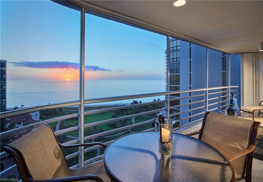 4751 Gulf Shore BLVD N 1606 NAPLES, FL 34103