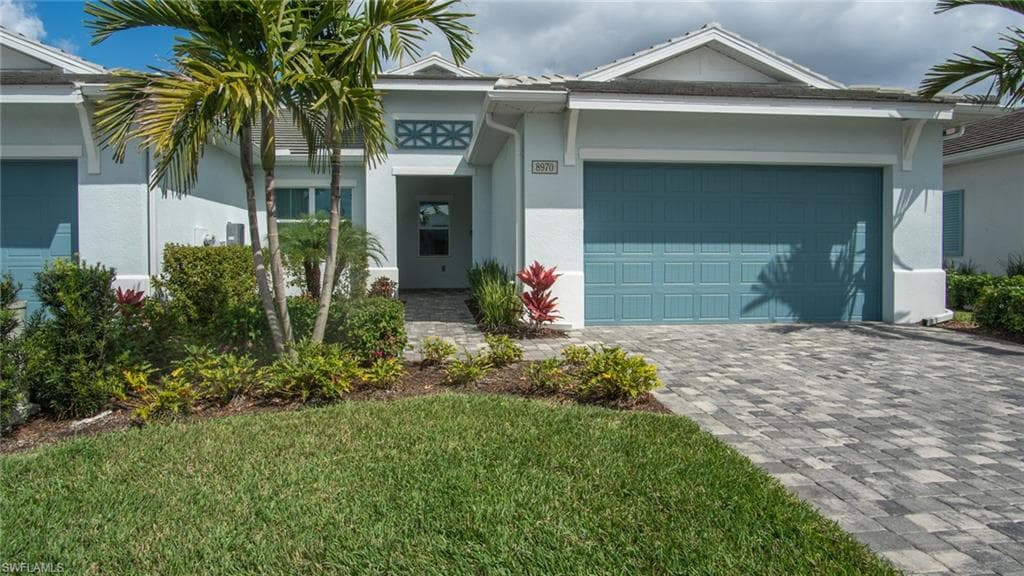 8970 Saint Lucia DR NAPLES, FL 34114