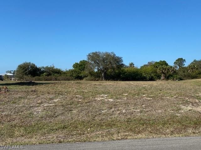 3016 Redwood LN LABELLE, FL 33935