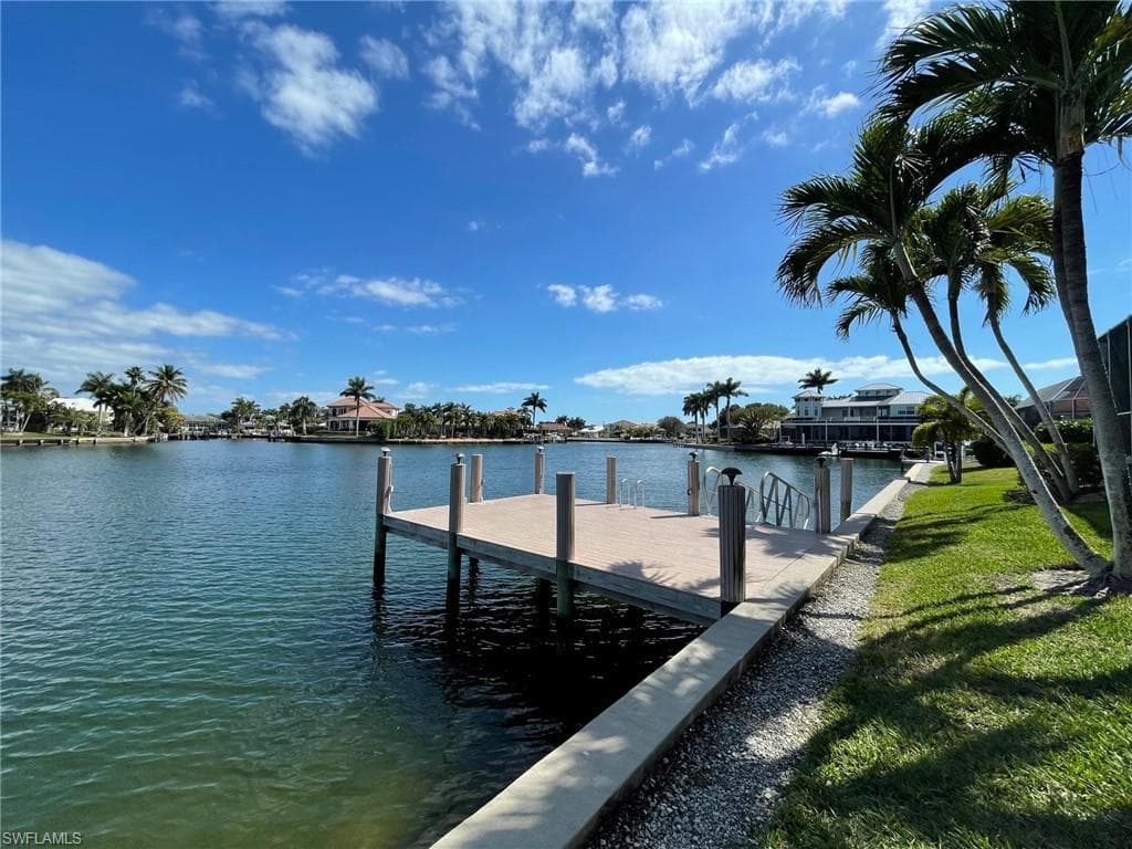 1684 Rainbow CT MARCO ISLAND, FL 34145