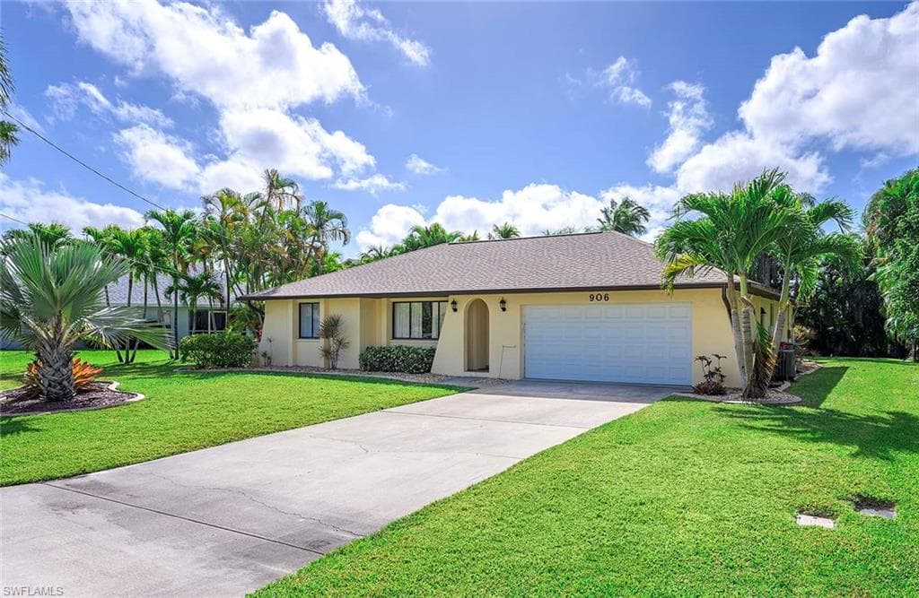906 SW 52nd ST CAPE CORAL, FL 33914