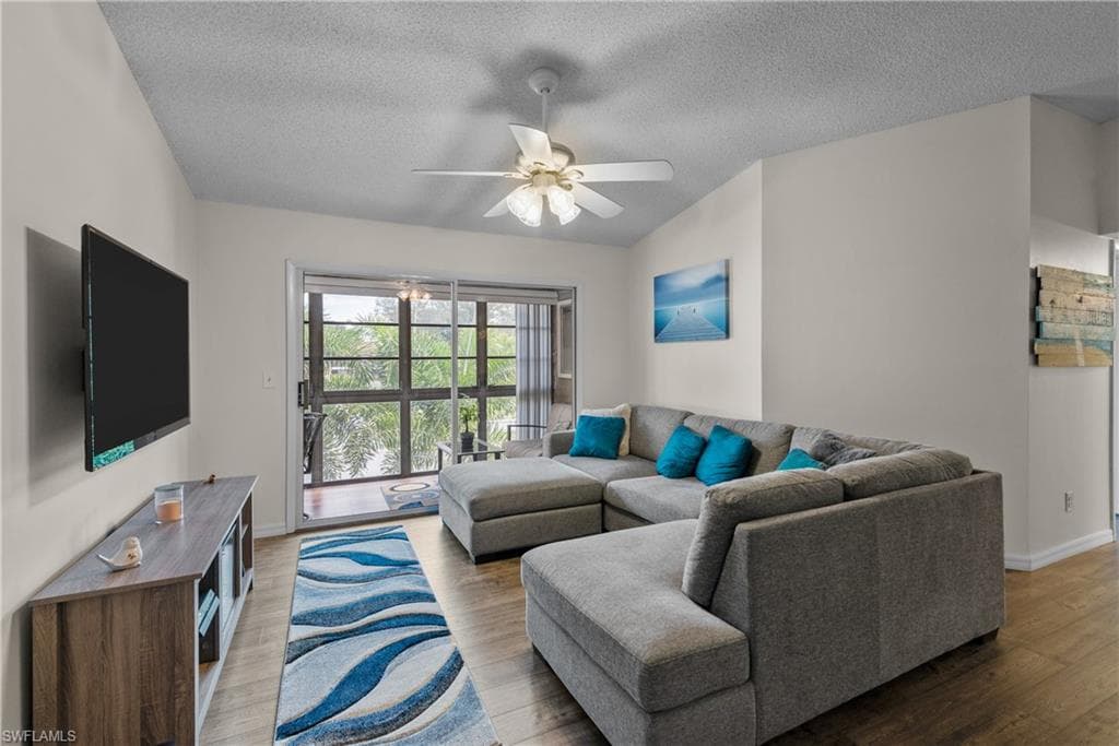 14840 Summerlin Woods DR 8 FORT MYERS, FL 33919
