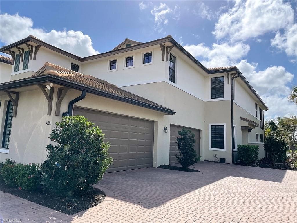 2165 Frangipani CIR 102 NAPLES, FL 34120