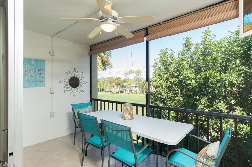 1085 Forest Lakes DR 8308 NAPLES, FL 34105