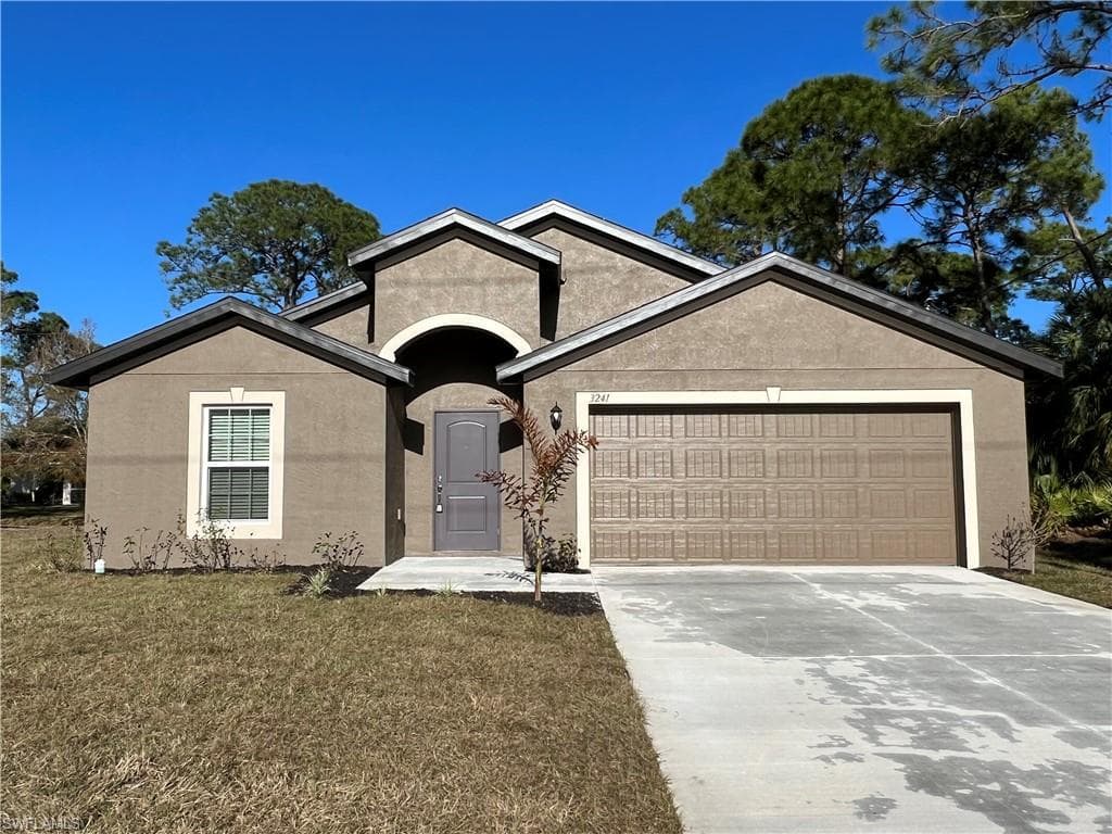 3241 S Chamberlain BLVD NORTH PORT, FL 34286