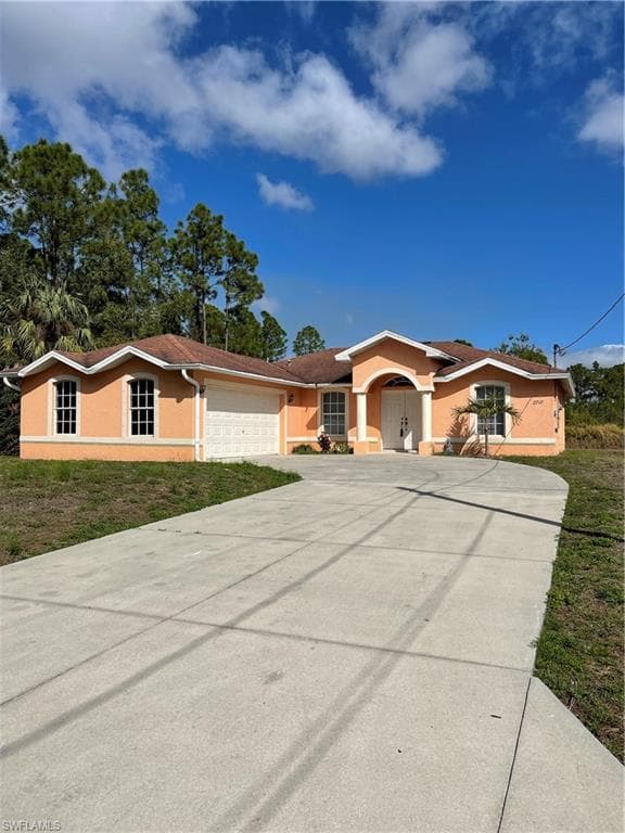 2710 16th ST W LEHIGH ACRES, FL 33971