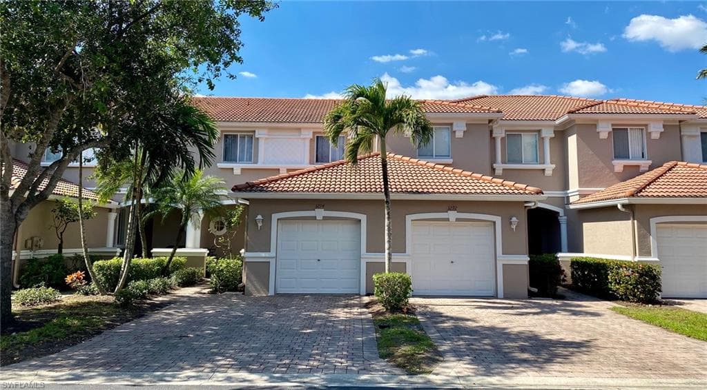 3294 Antica ST FORT MYERS, FL 33905