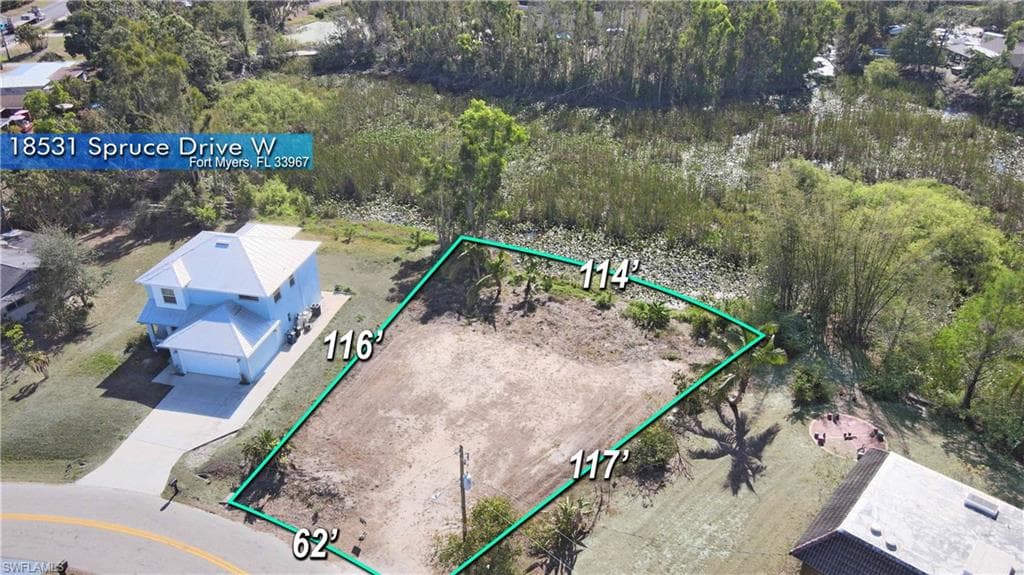 18531 Spruce DR W FORT MYERS, FL 33967