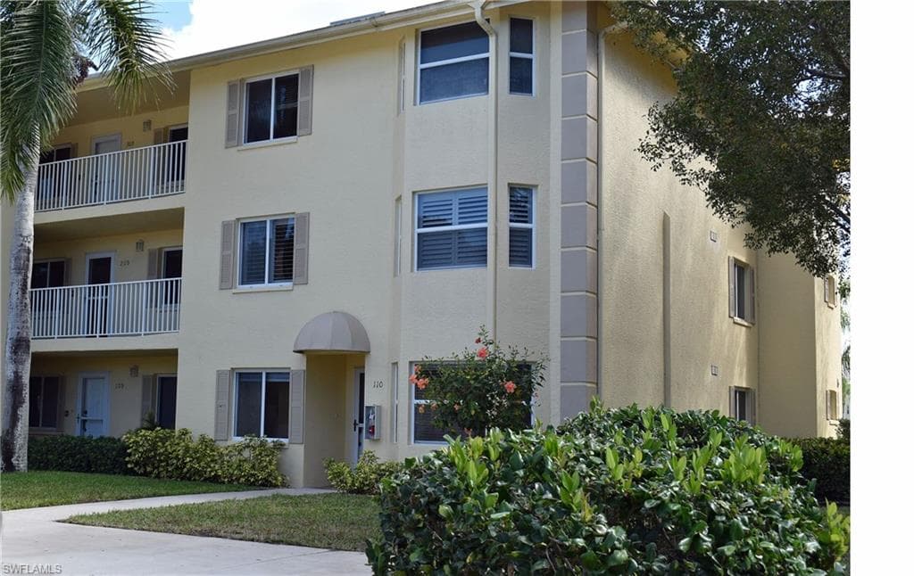 20121 Ian CT 110 ESTERO, FL 33928