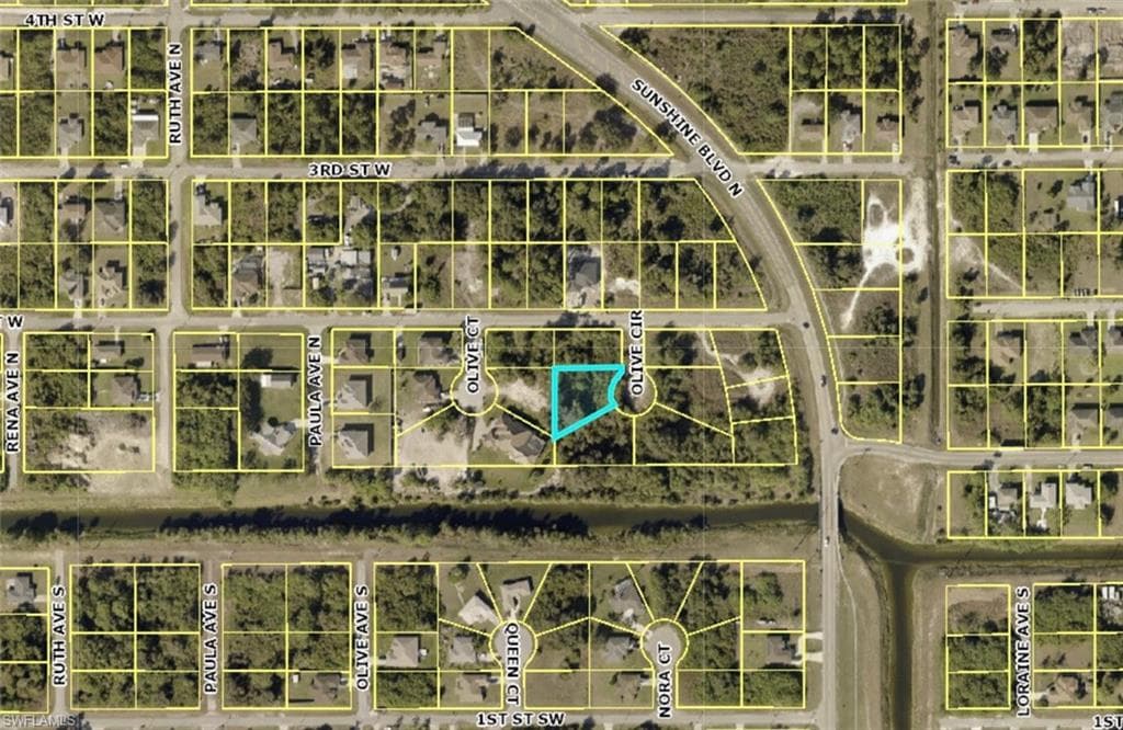 103 Olive CIR LEHIGH ACRES, FL 33971