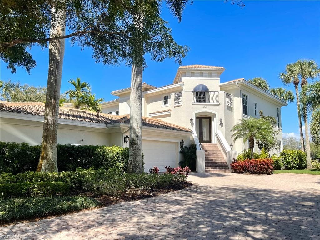 15501 Monterosso LN 202 NAPLES, FL 34110