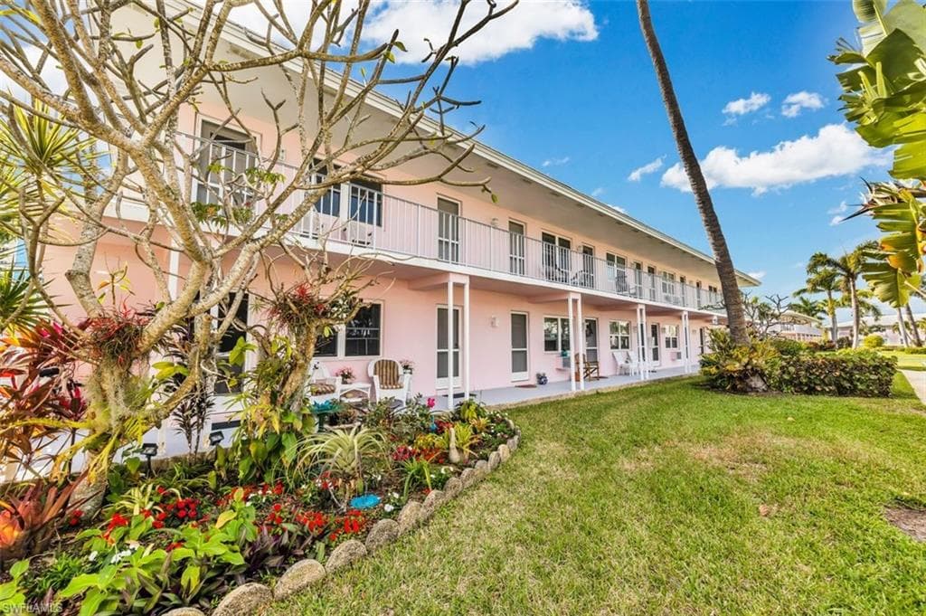 190 Collier BLVD R8 MARCO ISLAND, FL 34145