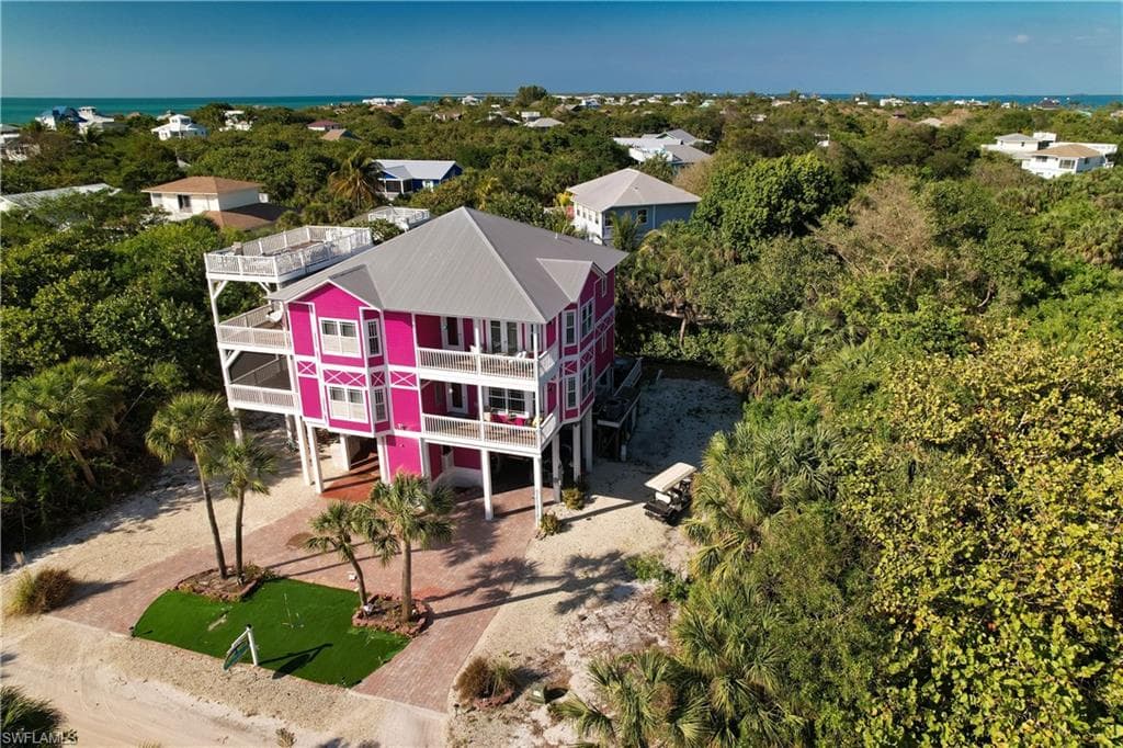 4510 Smugglers DR Upper Captiva, FL 33924