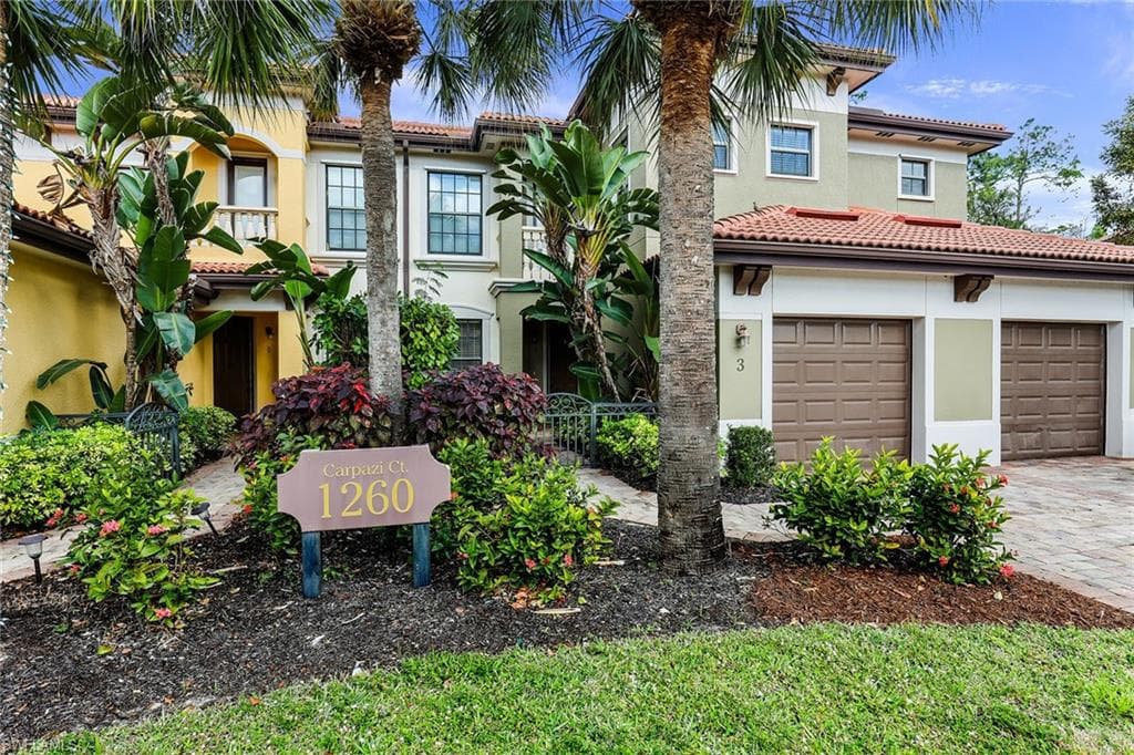 1260 Carpazi CT 402 NAPLES, FL 34105