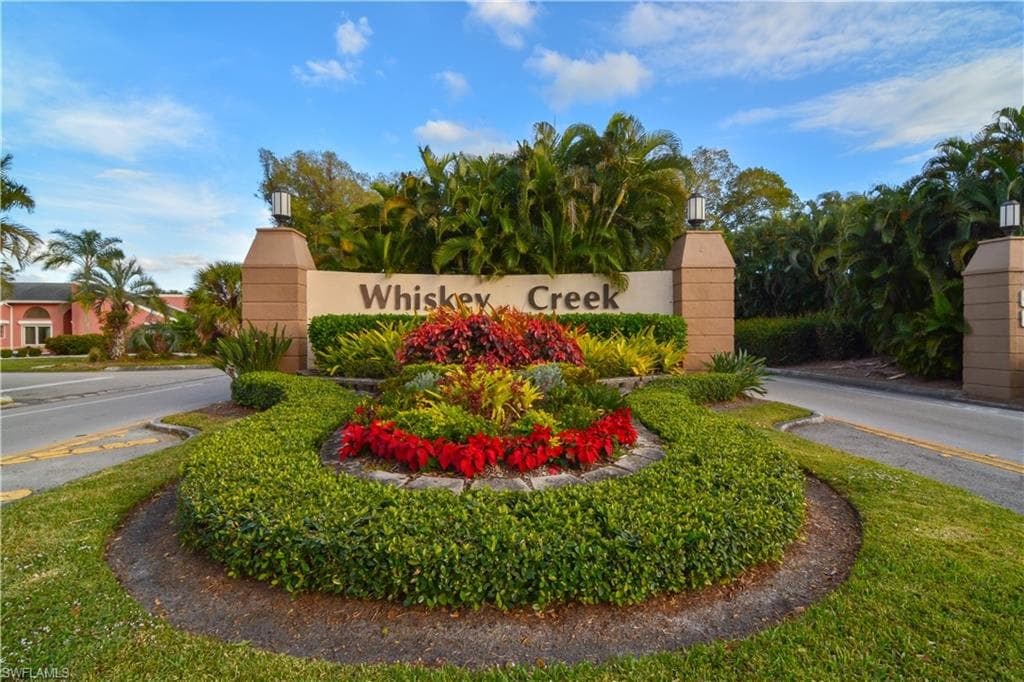 5584 Trellis LN FORT MYERS, FL 33919