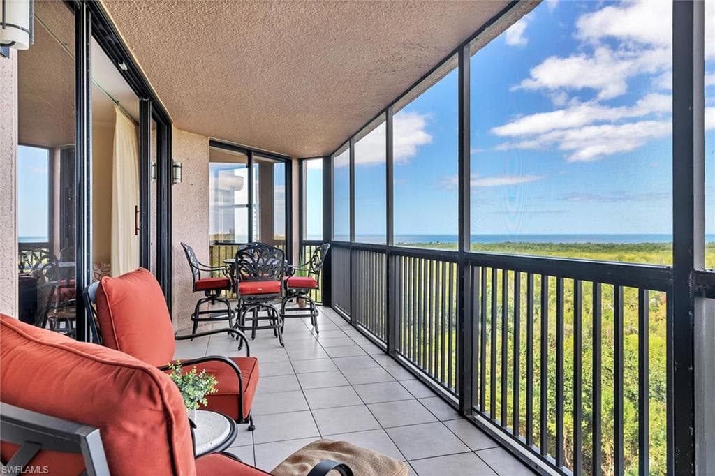 6075 Pelican Bay BLVD 704 NAPLES, FL 34108