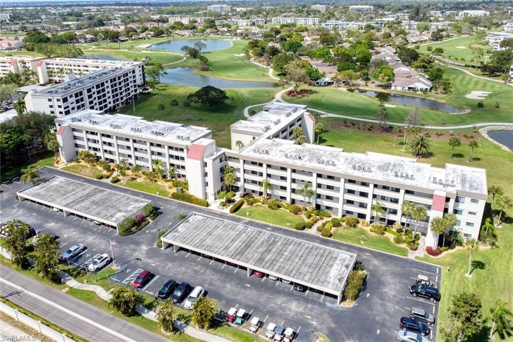7402 Lake Breeze DR 406 FORT MYERS, FL 33907