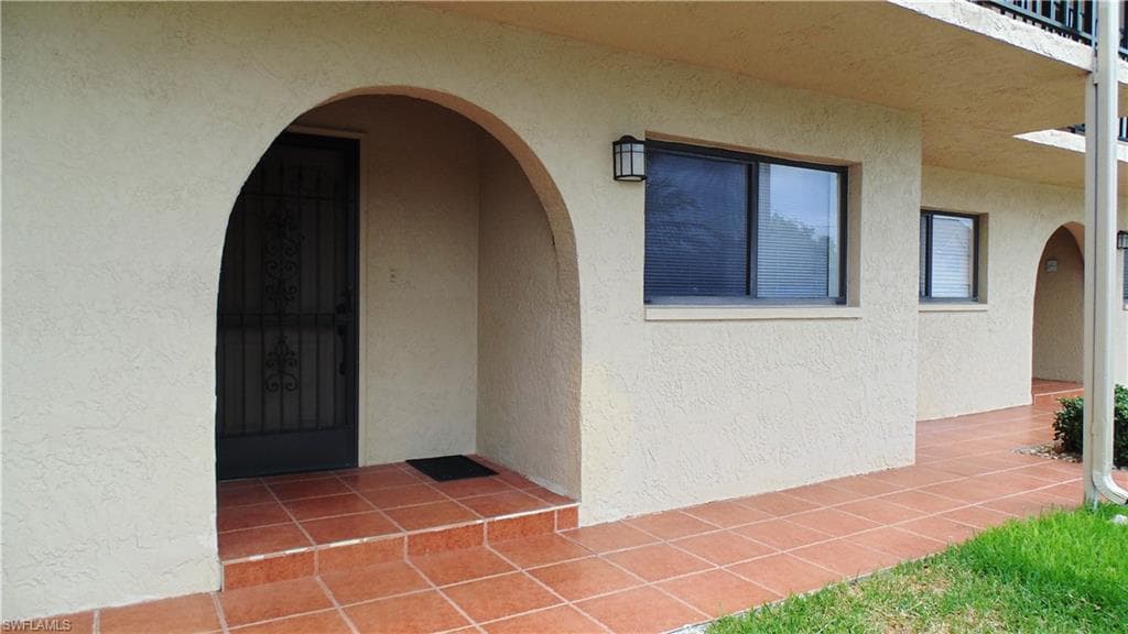 4321 Country Club BLVD 105 CAPE CORAL, FL 33904