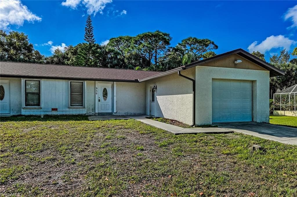 936 Valley DR BONITA SPRINGS, FL 34134