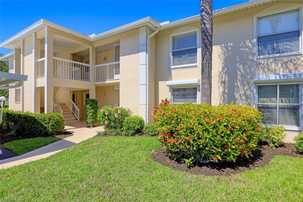 661 Squire CIR 101 NAPLES, FL 34104