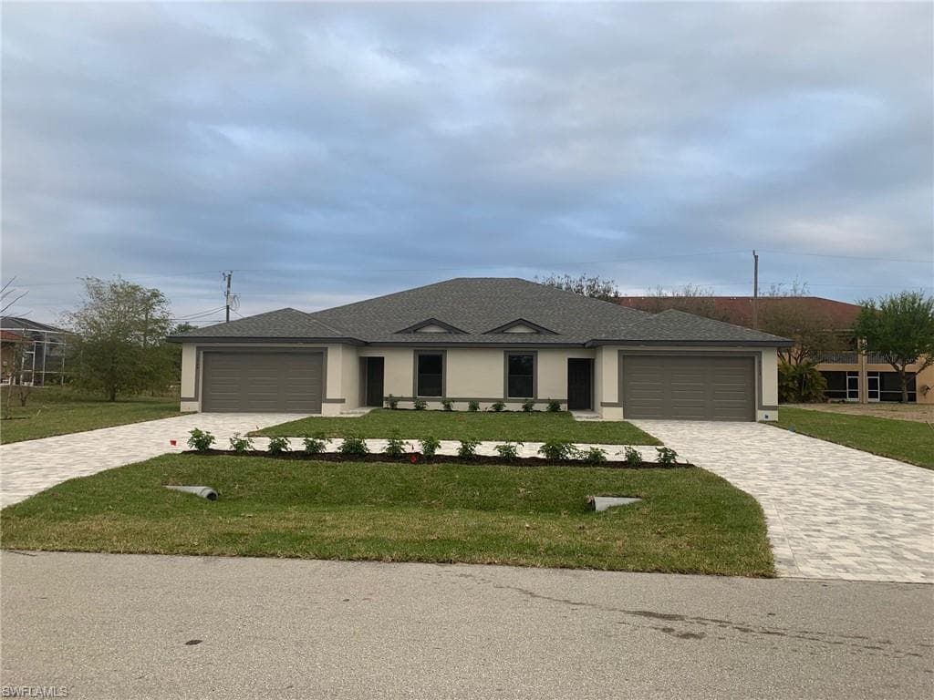 3909 SW 8th CT CAPE CORAL, FL 33914