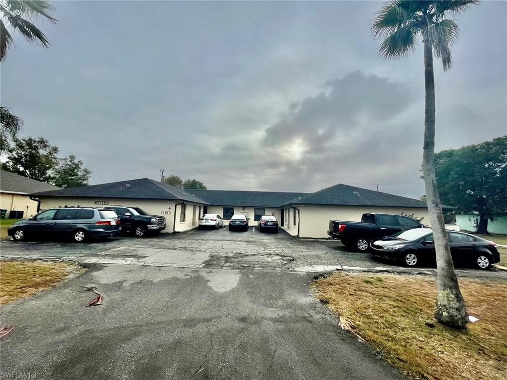 4407 SW 7th PL 2 CAPE CORAL, FL 33914