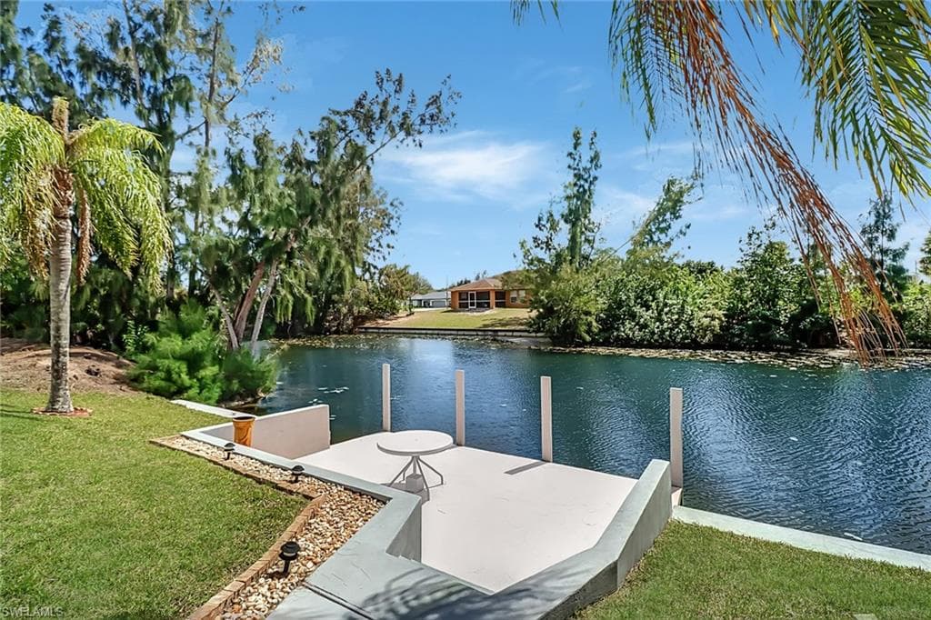 2250 1st TER CAPE CORAL, FL 33991