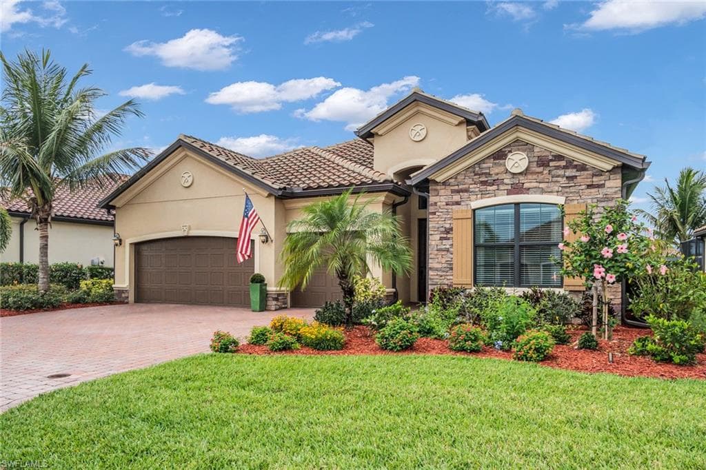 28114 Kerry CT BONITA SPRINGS, FL 34135