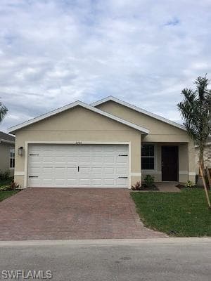 8785 Swell Brooks CT NORTH FORT MYERS, FL 33917