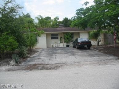 4205 Springs LN BONITA SPRINGS, FL 34134