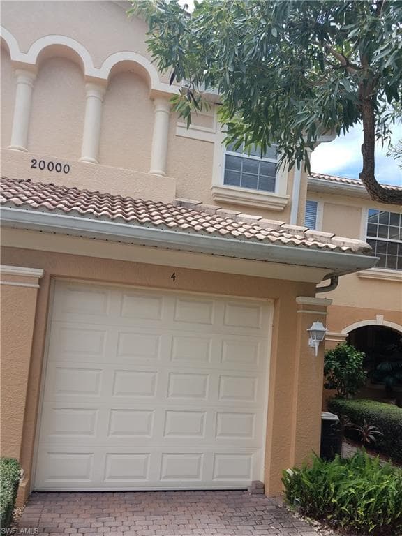 20000 Heatherstone WAY 4 ESTERO, FL 33928