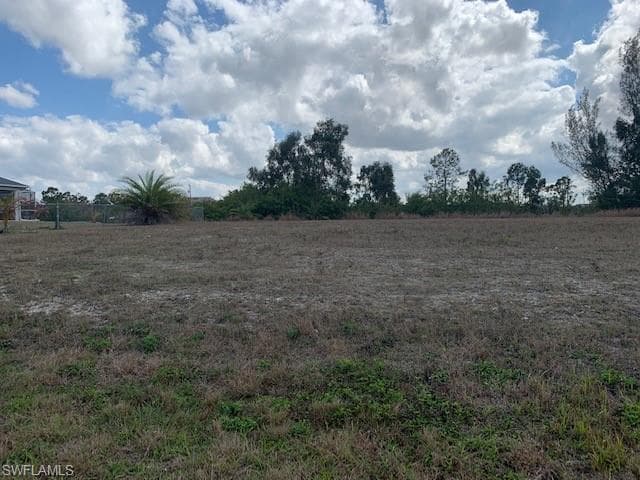 1922 NW 27th ST CAPE CORAL, FL 33993