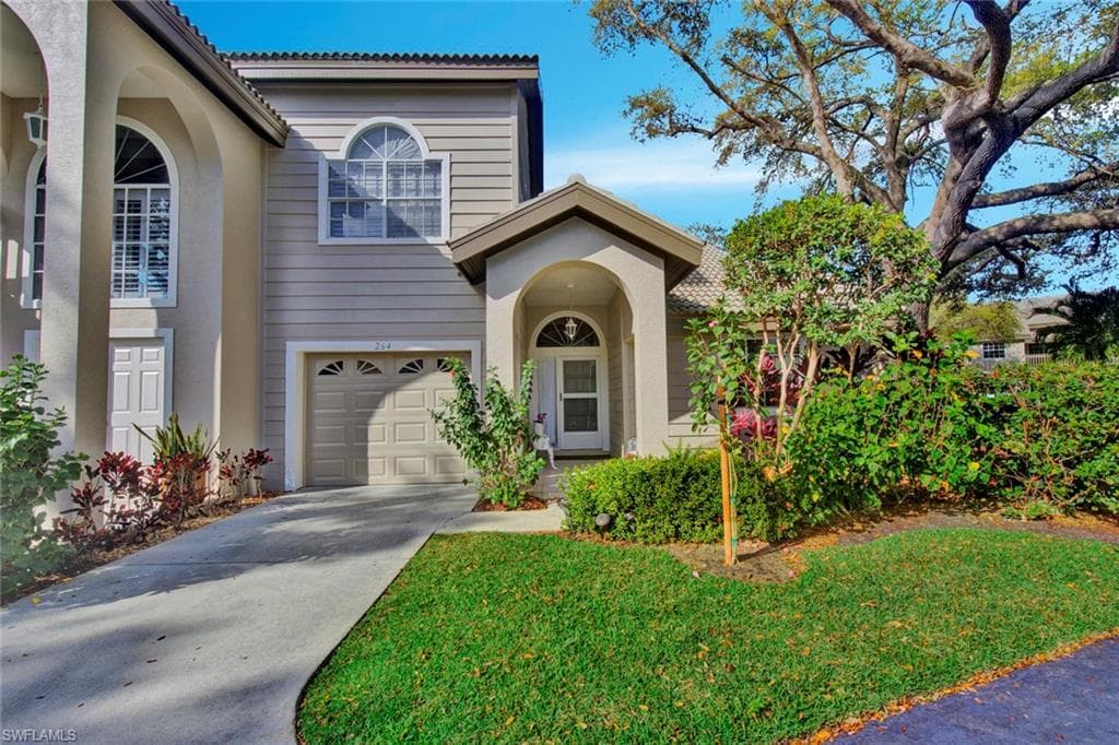 264 PERIGNON PL 3 NAPLES, FL 34119