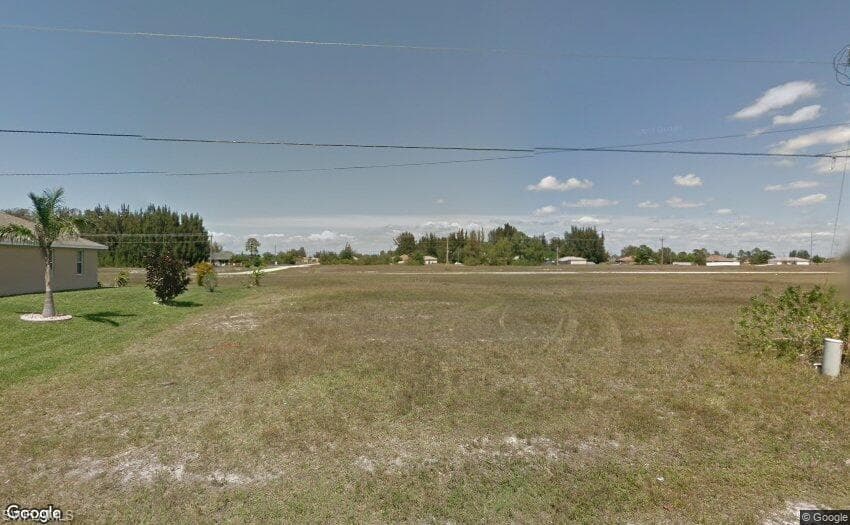 133 NW 15th TER CAPE CORAL, FL 33993