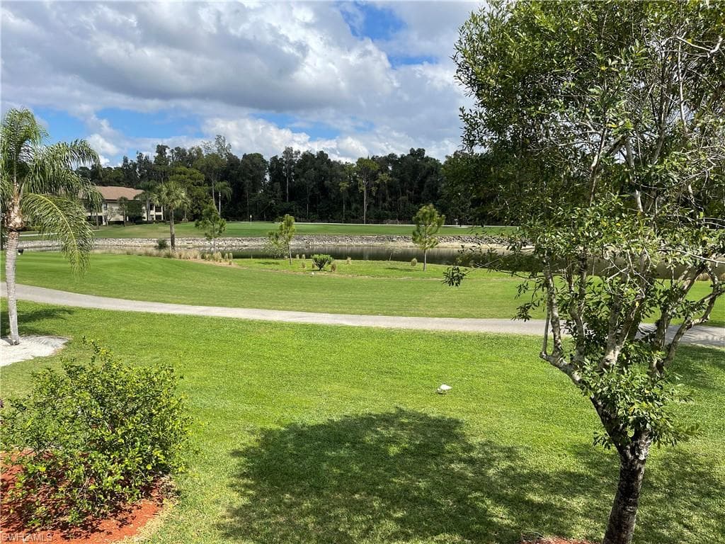 5910 Trailwinds DR 423 FORT MYERS, FL 33907
