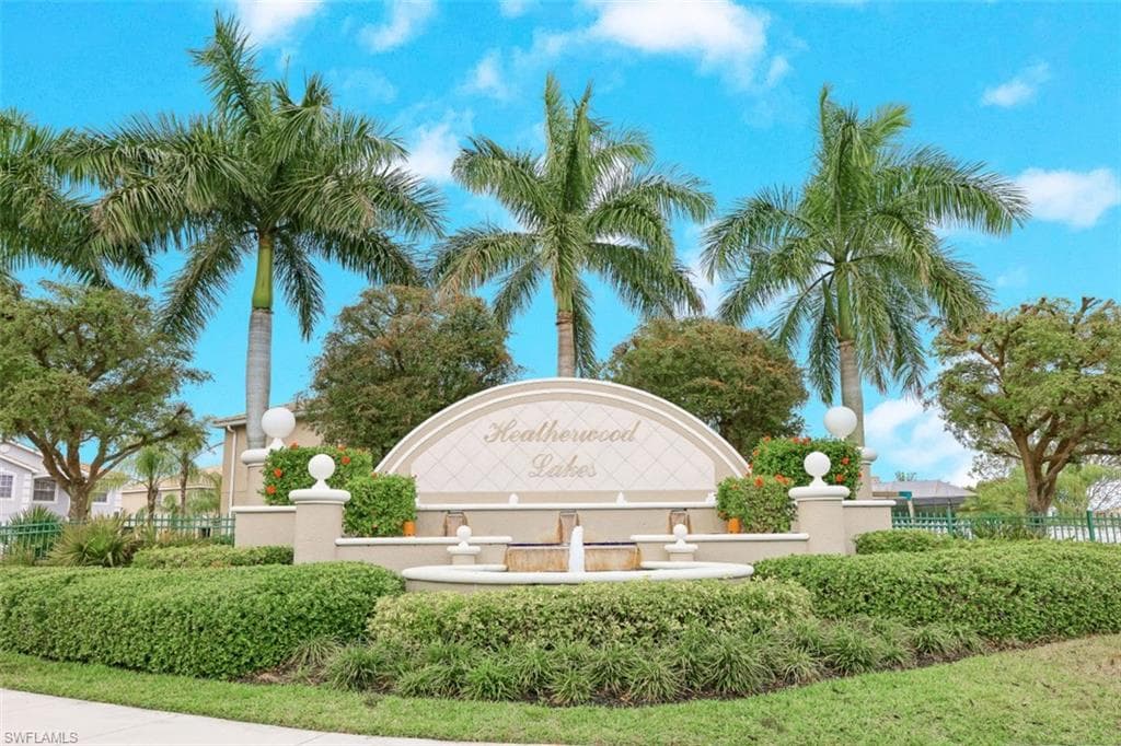2157 Cape Heather CIR CAPE CORAL, FL 33991