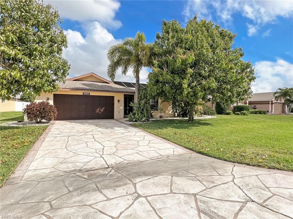 1433 SE 17th ST CAPE CORAL, FL 33990