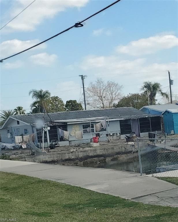 13717 Leslie DR HUDSON, FL 34667