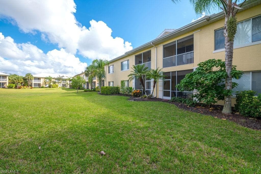 1405 Sweetwater CV 203 NAPLES, FL 34110