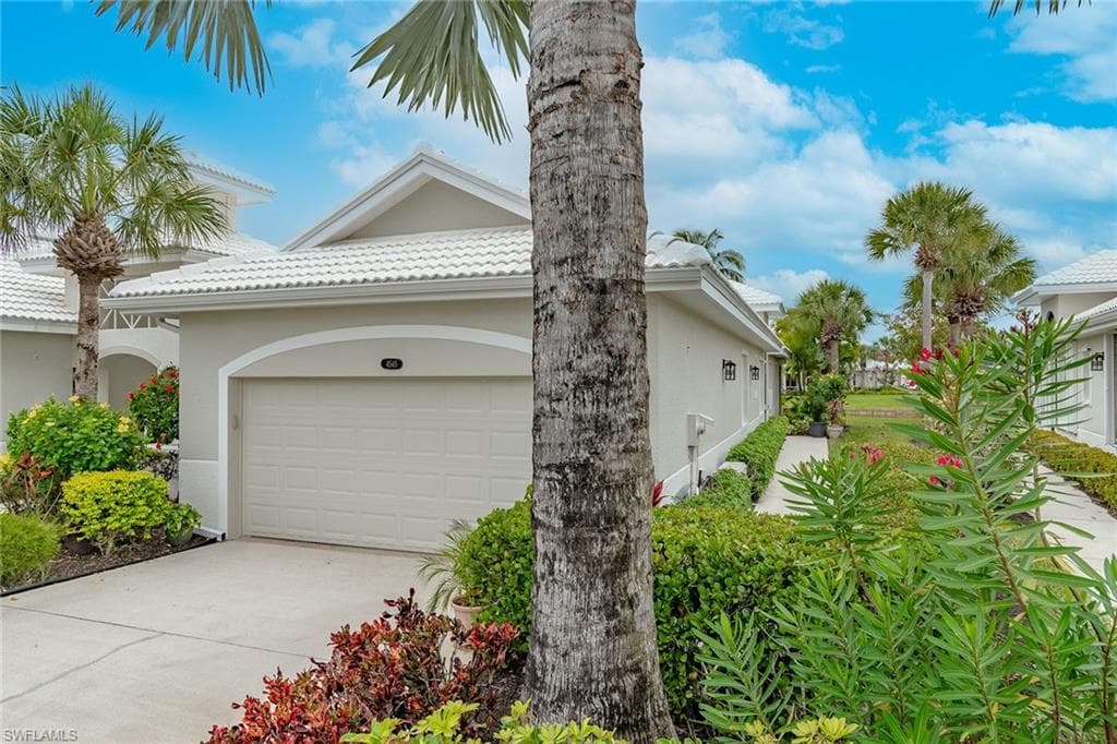 4545 Cardinal Cove LN NAPLES, FL 34114