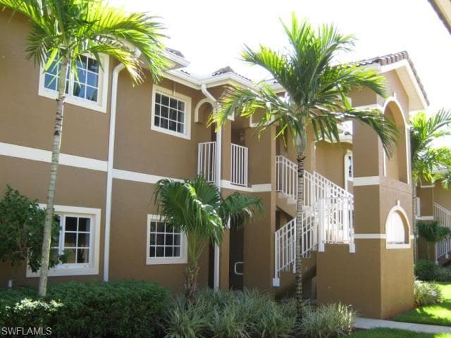 1052 Winding Pines CIR 204 CAPE CORAL, FL 33909