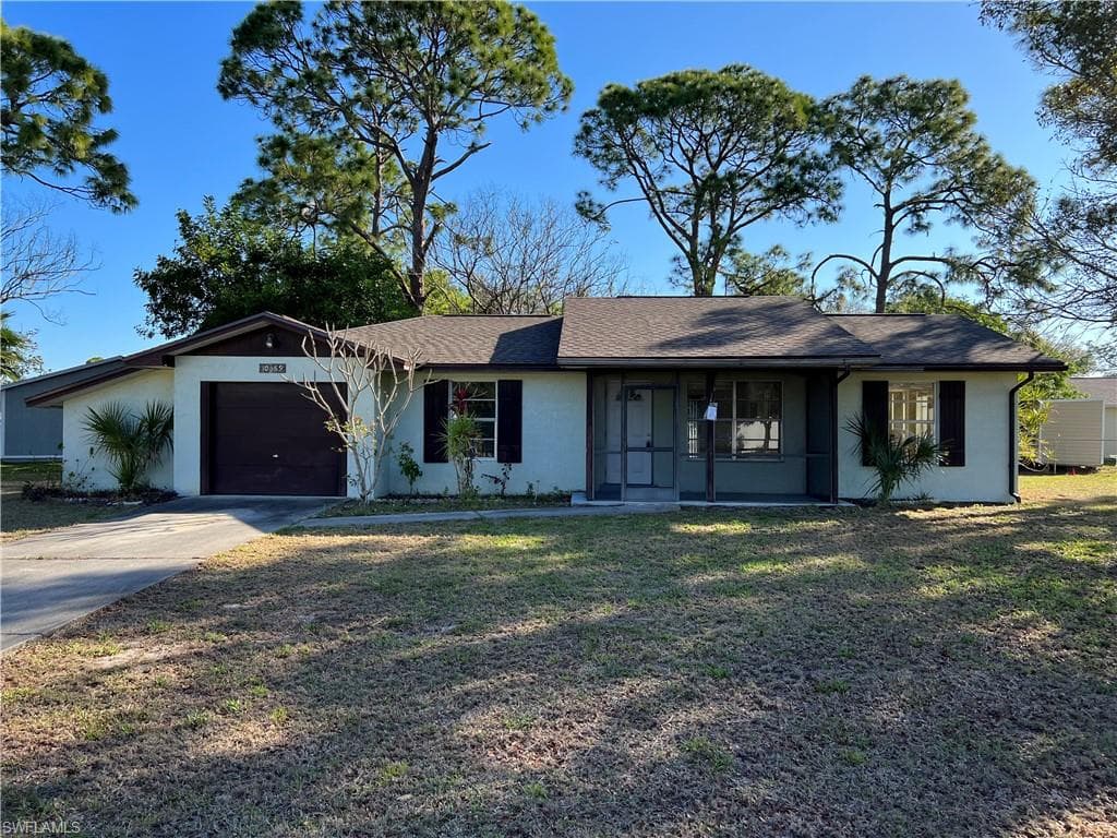 10669 Jacatree CT LEHIGH ACRES, FL 33936